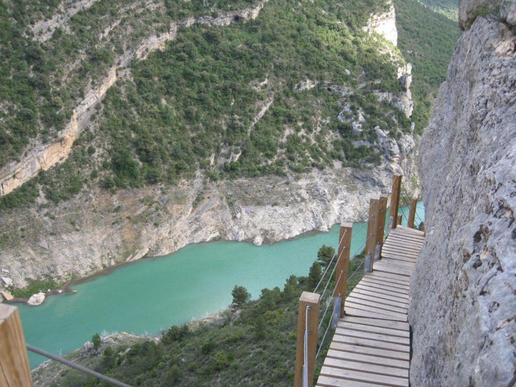 Hostal Canigo El Pont de Suert Exterior photo